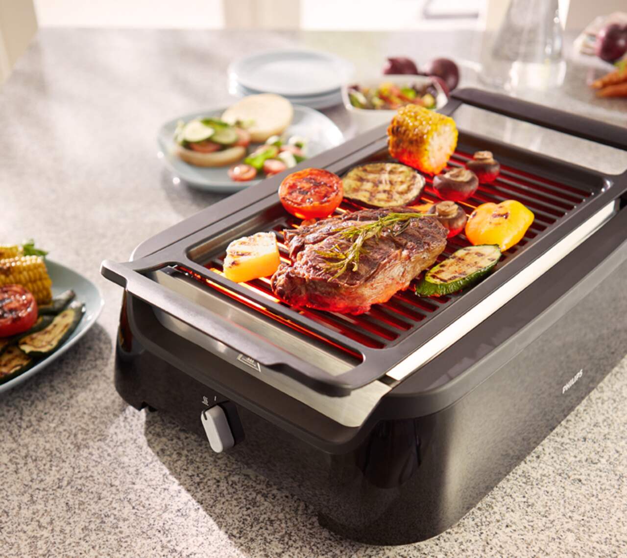 https://media-www.canadiantire.ca/product/living/kitchen/kitchen-appliances/0430051/philips-avance-smokeless-bbq-grill-ac0609af-7f2d-4990-bd24-e37216a2999d.png?imdensity=1&imwidth=1244&impolicy=mZoom