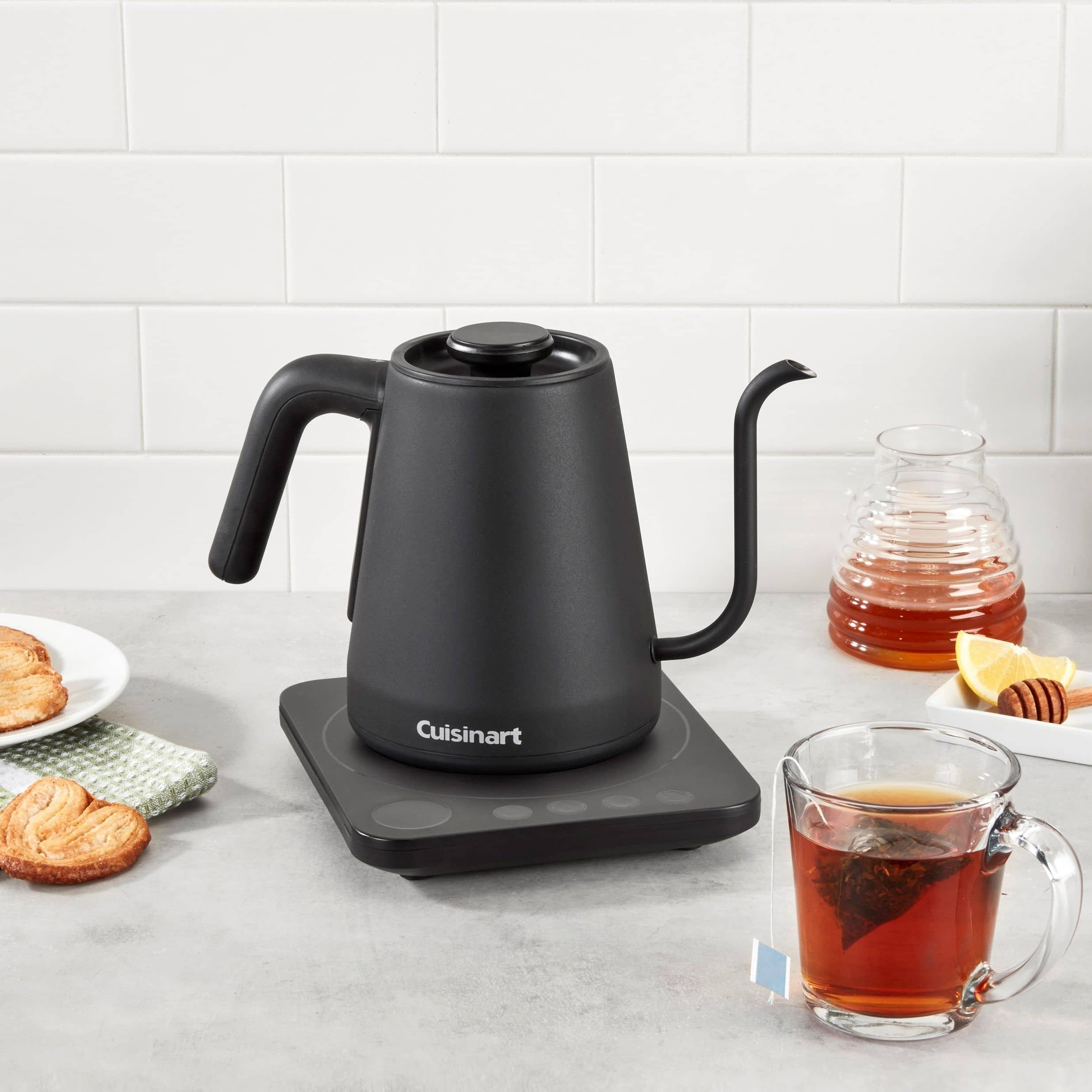 Cuisinart digital outlet gooseneck kettle