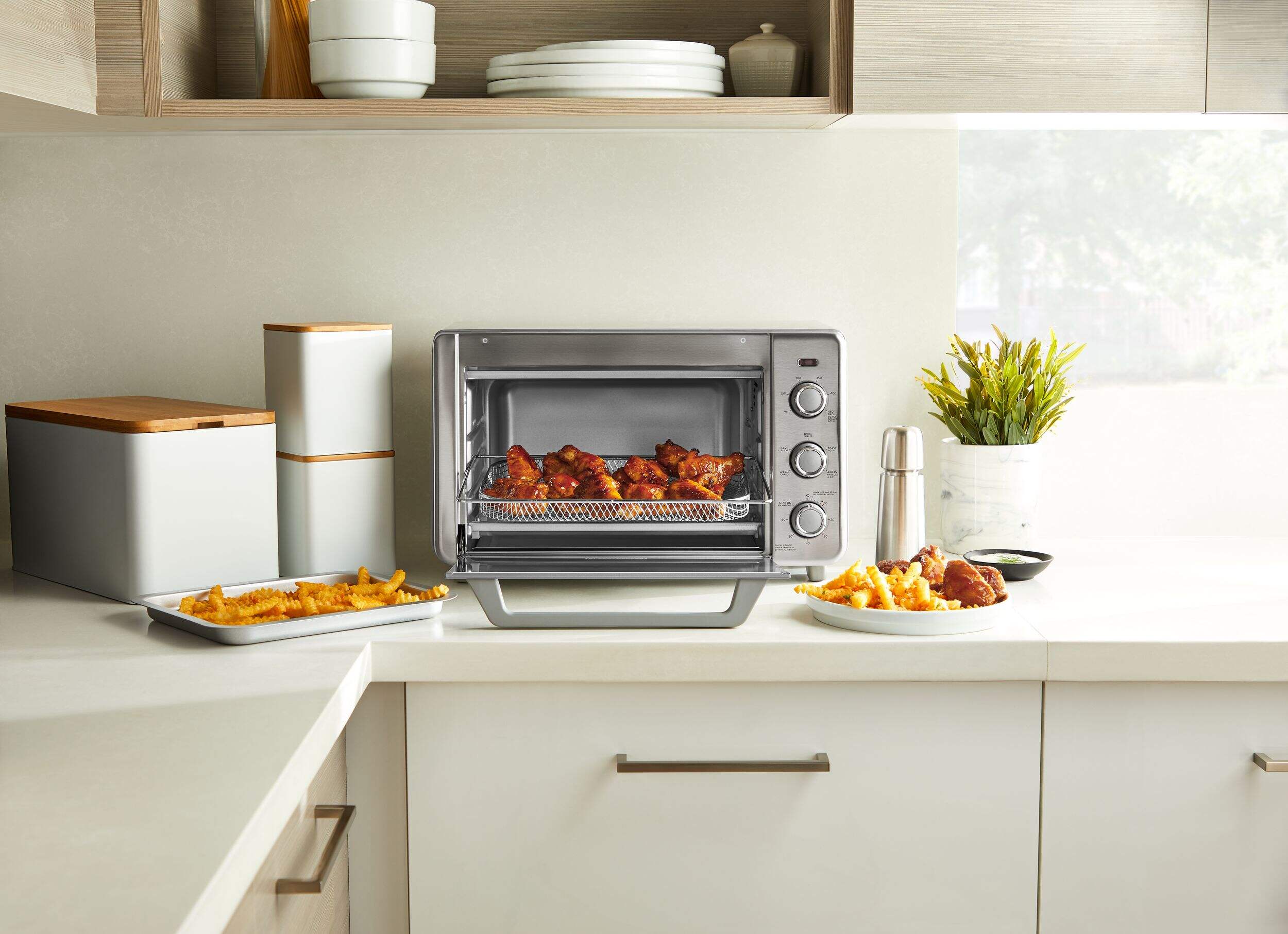 Black & Decker Crisp 'N bake 6-Slice Air Fryer Toaster Oven, Stainless ...