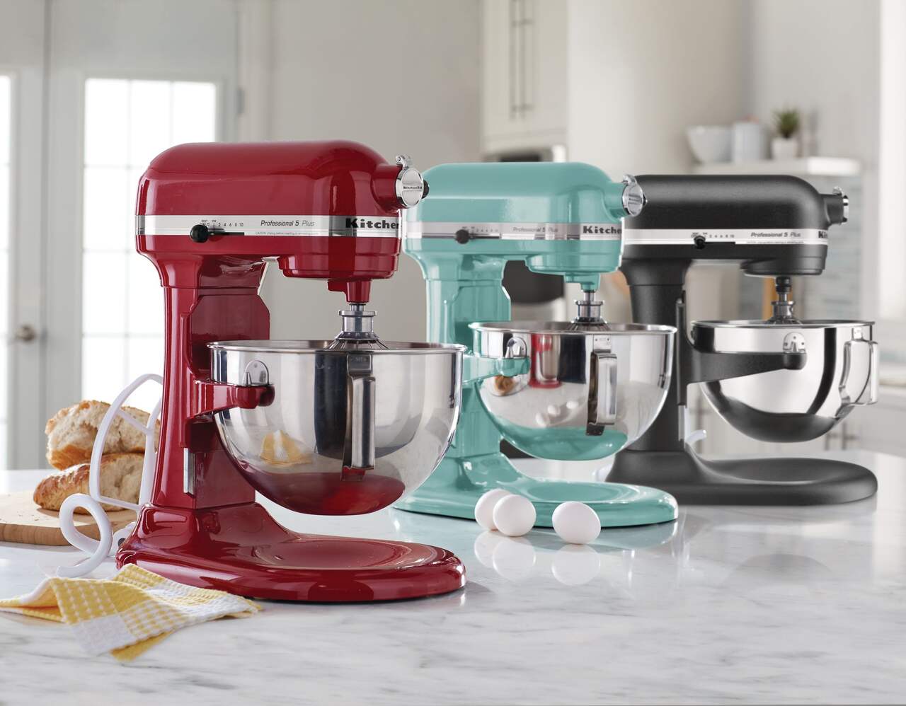 https://media-www.canadiantire.ca/product/living/kitchen/kitchen-appliances/0430688/kitchen-aid-empire-red-pro-5-plus-stand-mixer-e35c38f9-e285-4190-83d5-3ab438d5d78e-jpgrendition.jpg?imdensity=1&imwidth=1244&impolicy=mZoom