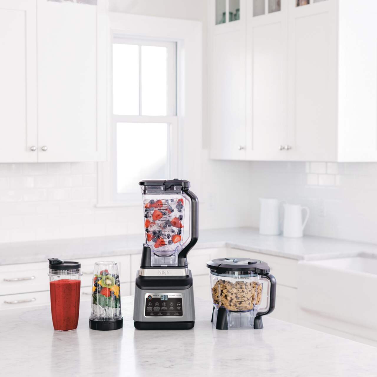 https://media-www.canadiantire.ca/product/living/kitchen/kitchen-appliances/0430731/ninja-professional-plus-kitchen-system-with-auto-iq-7b8b5a67-2c45-45c4-a68b-4636fcd5060a.png?imdensity=1&imwidth=1244&impolicy=mZoom