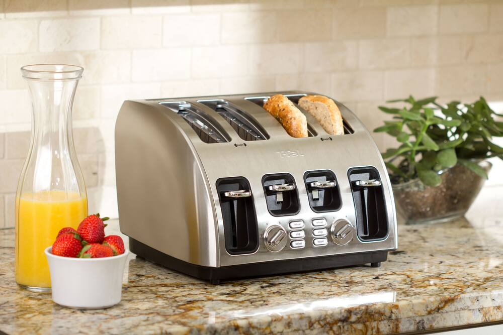 TFal Avante Icon Toaster, 4slice Canadian Tire