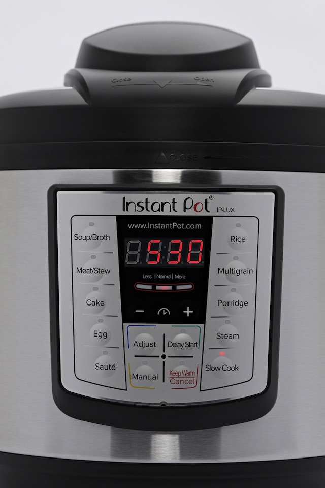 Instant Pot® Lux Pressure Cooker, 8qt Canadian Tire