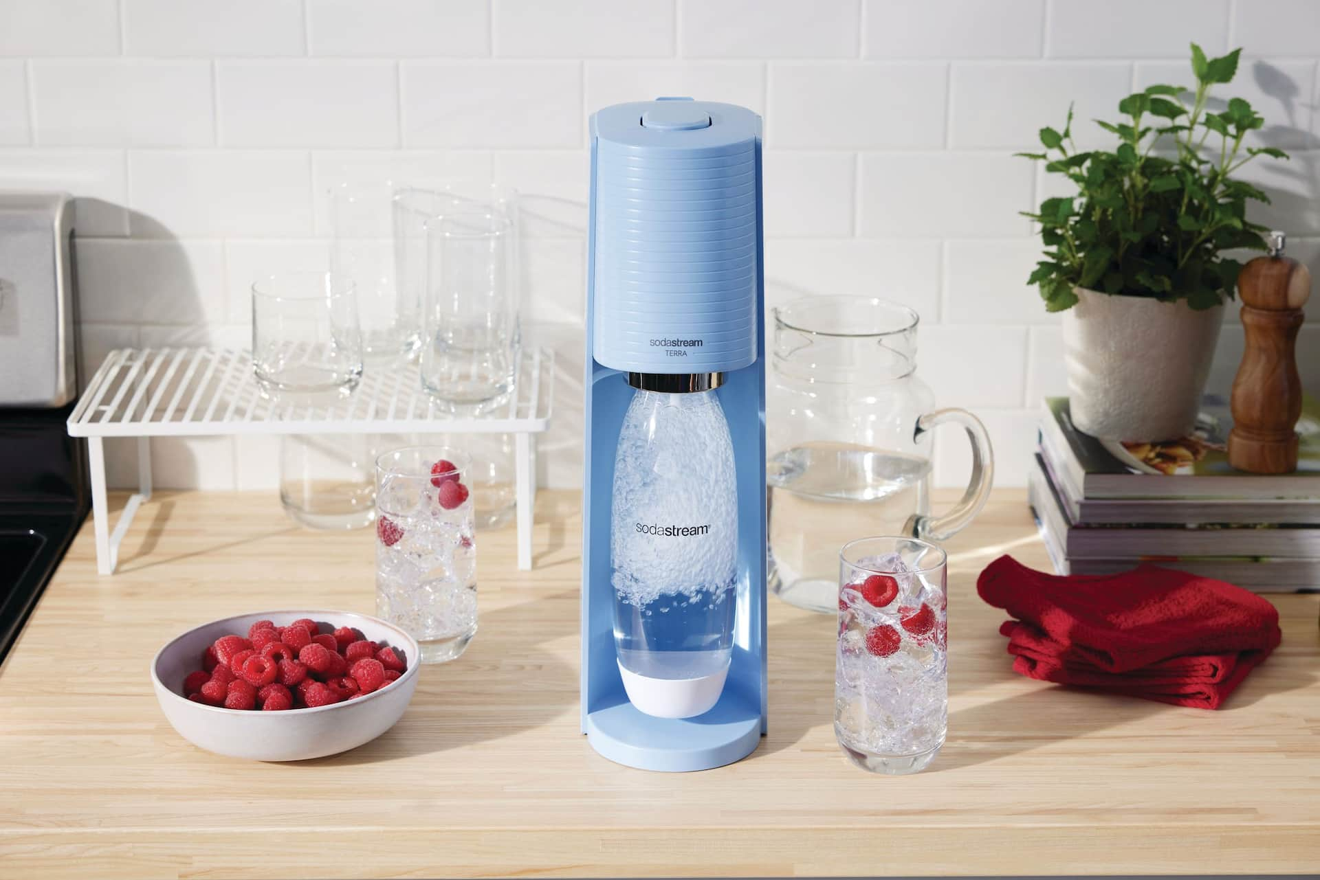 SodaStream Terra™ Sparkling Water Maker | Canadian Tire