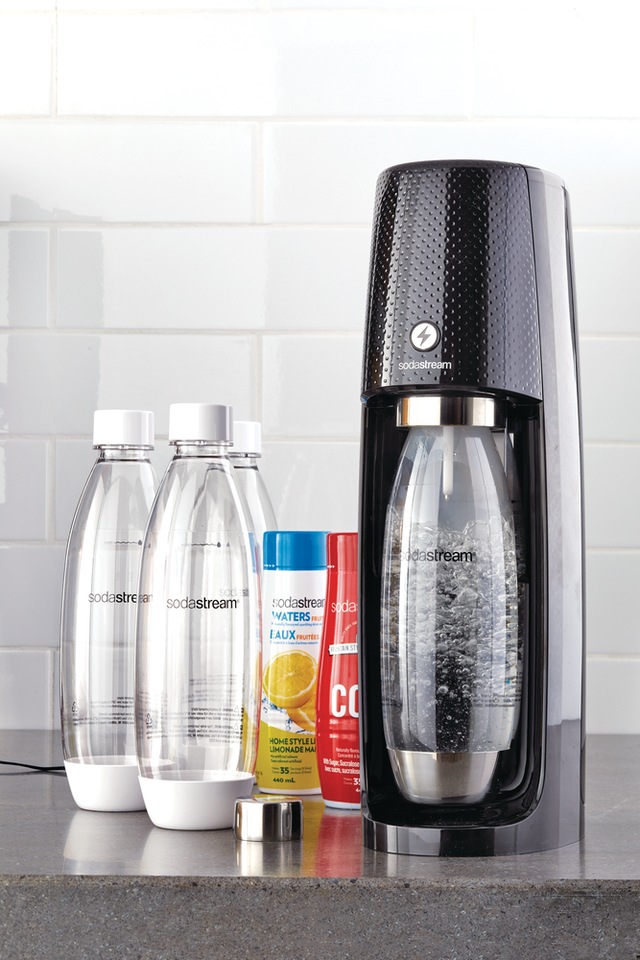 SodaStream One Touch Sparkling Water Maker w/ 60L CO2 Cylinder