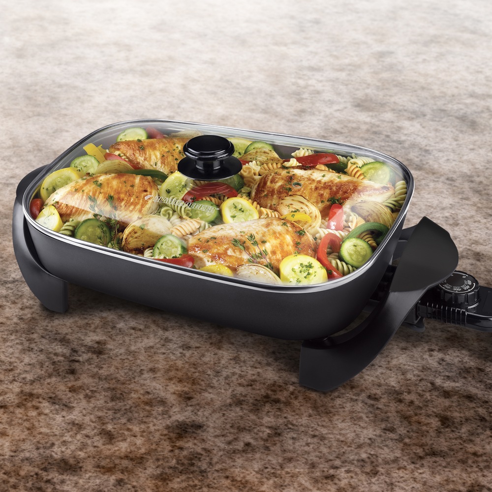 Black & Decker FamilySized NonStick Electric Skillet, Black, 12x15in