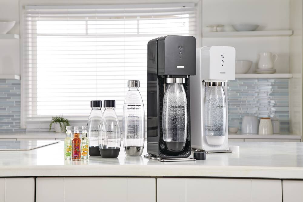 SodaStream Source Sparkling Water Maker w/ 60L CO2 Cylinder & Reusable ...