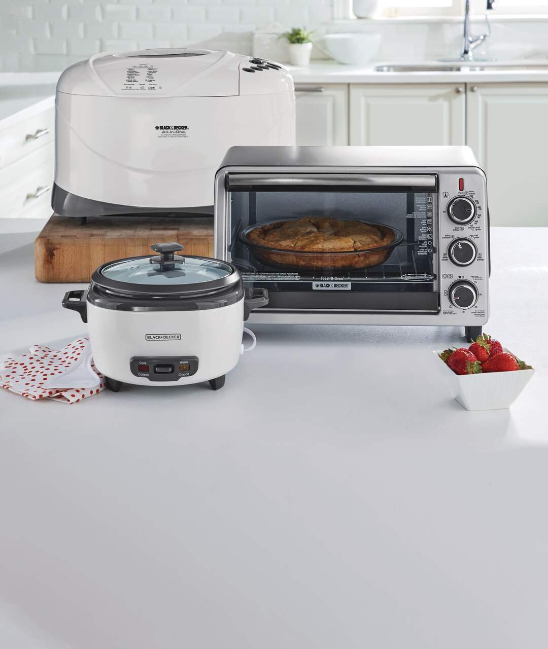 https://media-www.canadiantire.ca/product/living/kitchen/kitchen-appliances/0431372/black-decker-6-cup-rice-cooker-4ff6a67a-fe6b-4ea8-8779-9a3f04305176-jpgrendition.jpg?imdensity=1&imwidth=1244&impolicy=mZoom