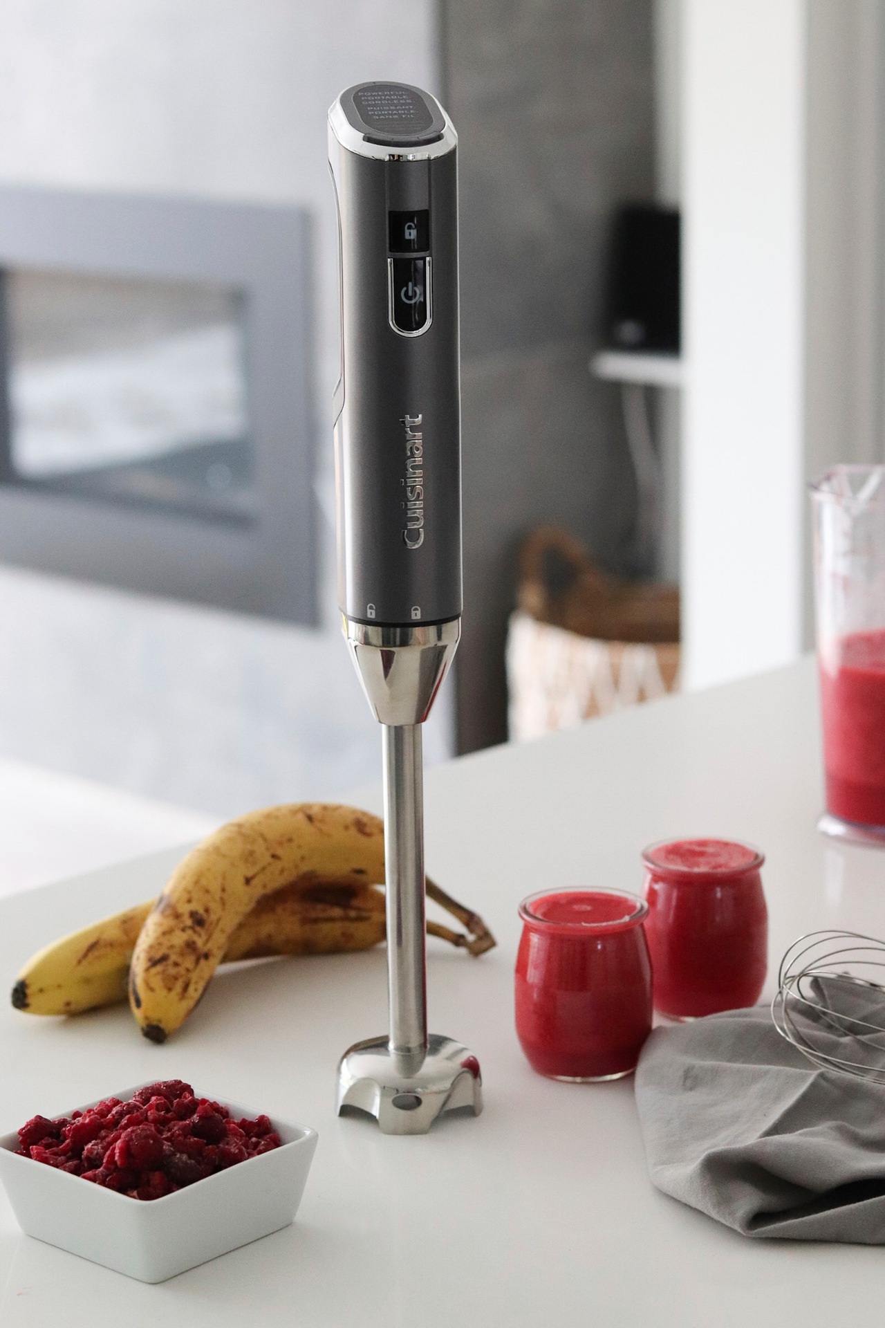 Cuisinart® Evolution X Cordless Rechargeable Hand Blender w/ Measuring