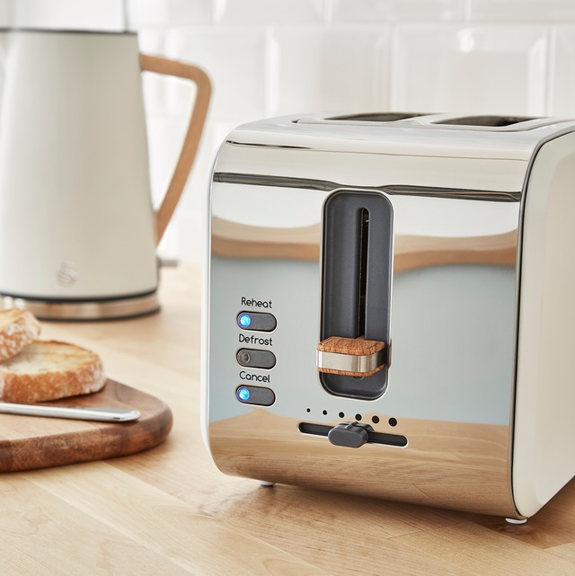 Grillepain Swan Nordic à 6 réglages, acier inoxydable avec fini