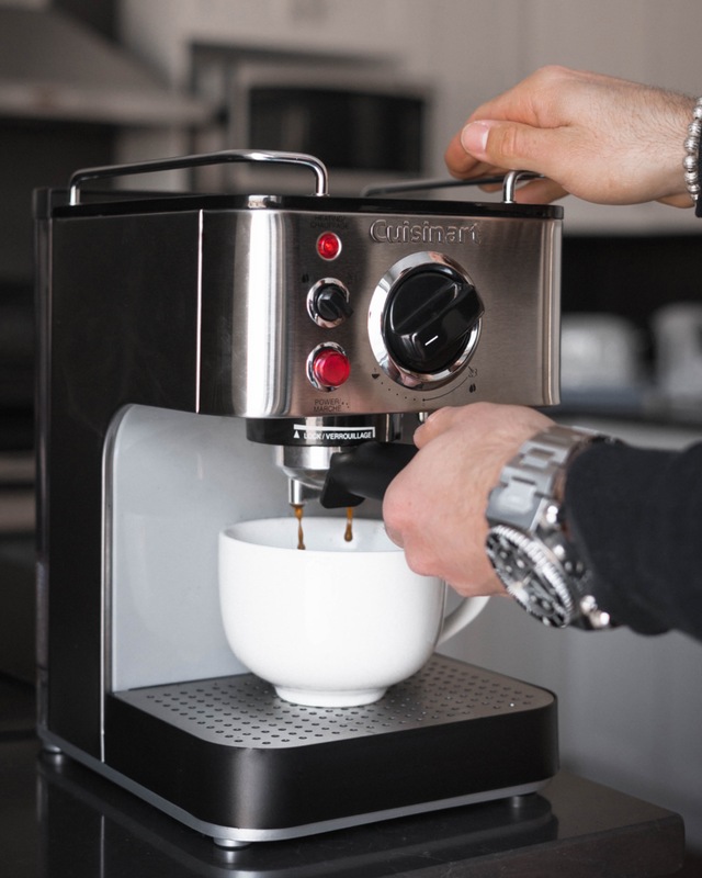 Machine à espresso/cappuccino CuisinartMD, pompe de 15 bars, acier
