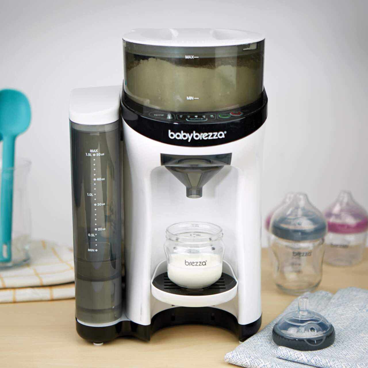 Baby Brezza Formula Pro