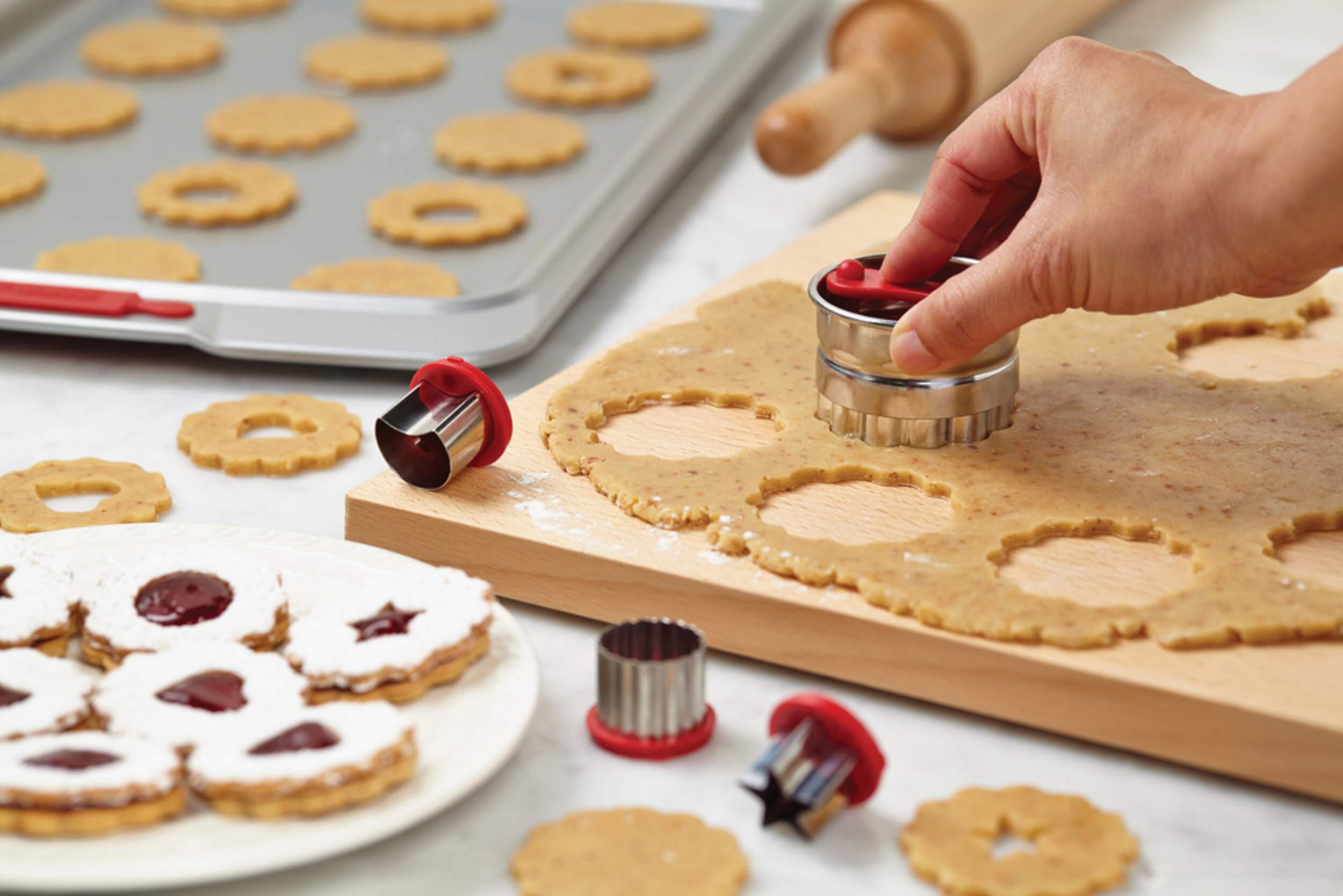 Cake Boss Everyday Cookie Cutters Composite_or_Mixed