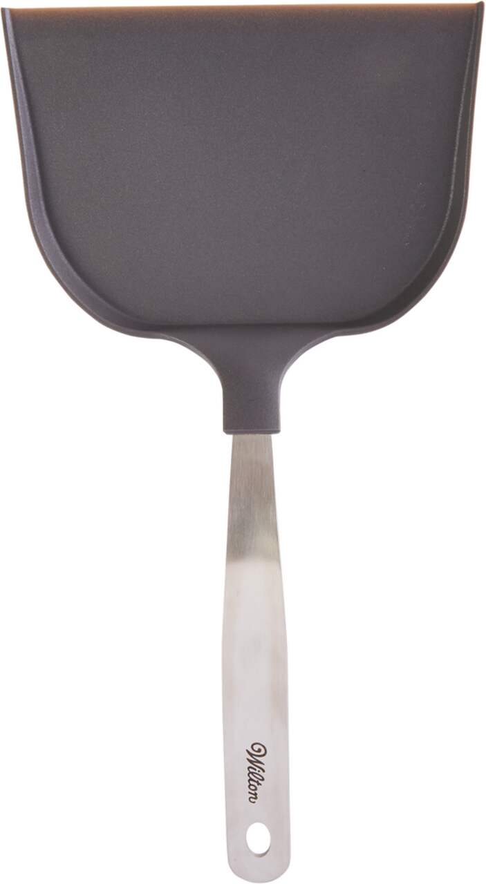https://media-www.canadiantire.ca/product/living/kitchen/kitchen-tools-thermometers/1424369/wilton-really-big-cookie-spatula-stainless-steel-1cf002d3-d4fa-458d-bee0-cb4c2db8e8a2.png?imdensity=1&imwidth=640&impolicy=mZoom