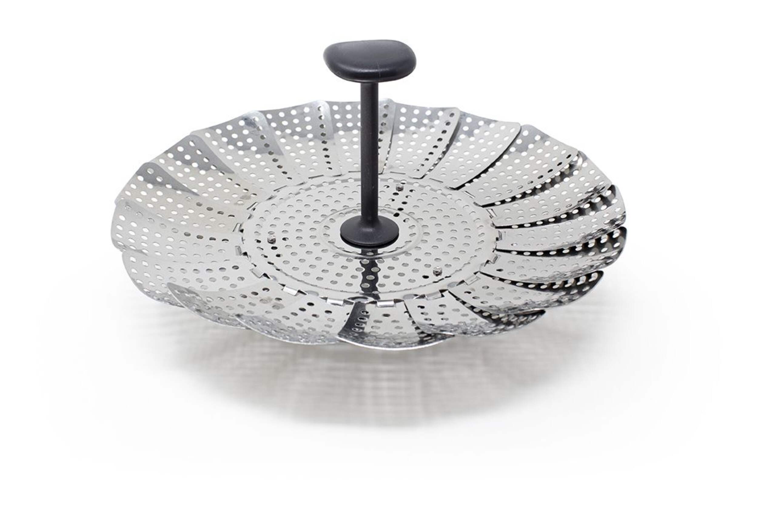 Panier pour cuisson à la vapeur en acier inoxydable MASTER Chef Front_Elevated