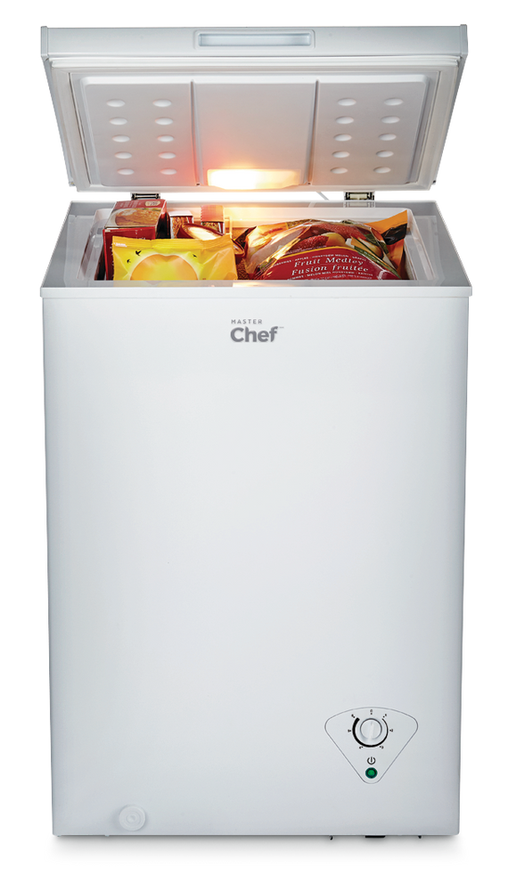 MASTER Chef Energy Star Chest Freezer with FrontMount Thermostat for