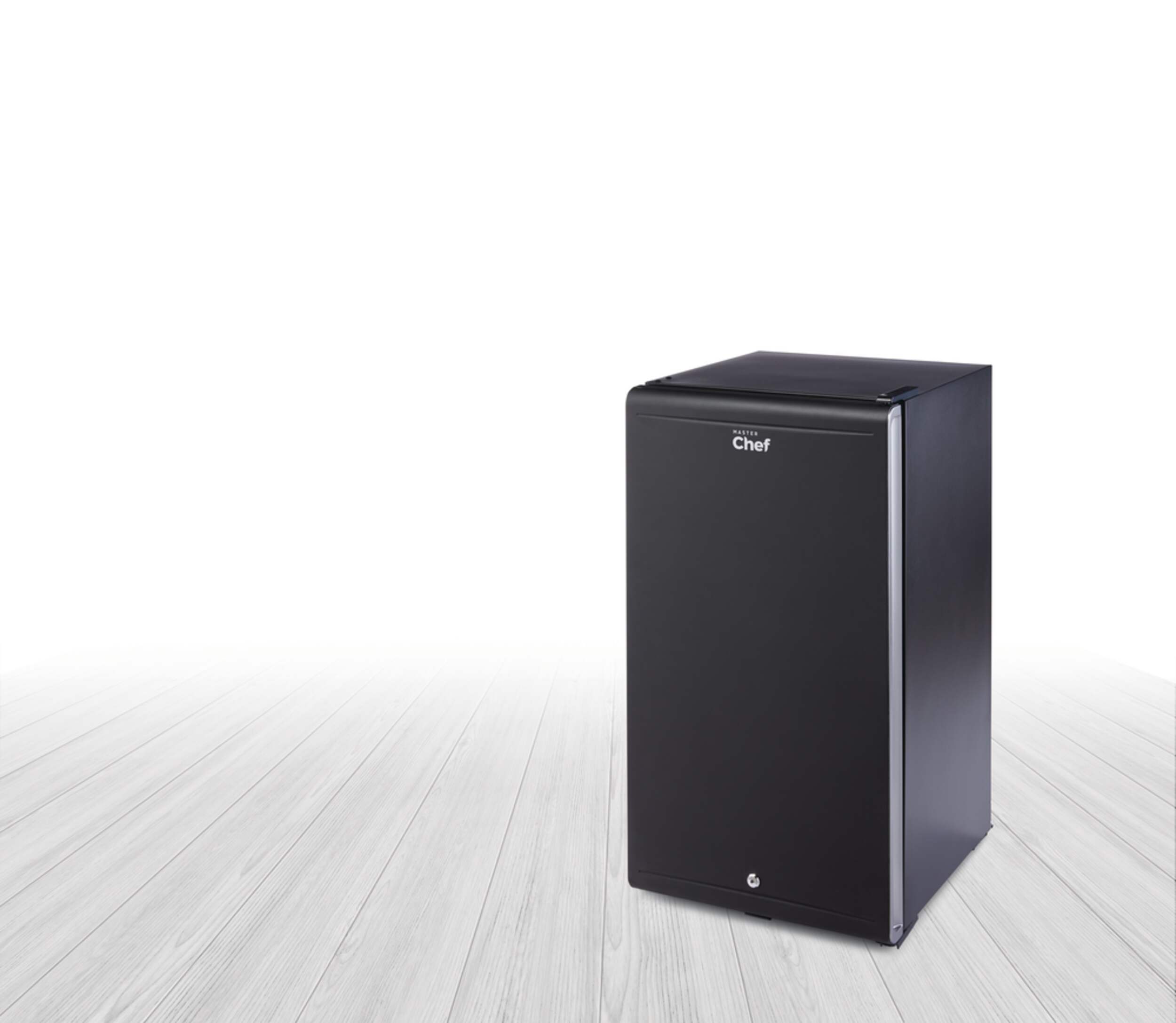 MASTER Chef Energy Star Compact Refrigerator with CanStor Beverage