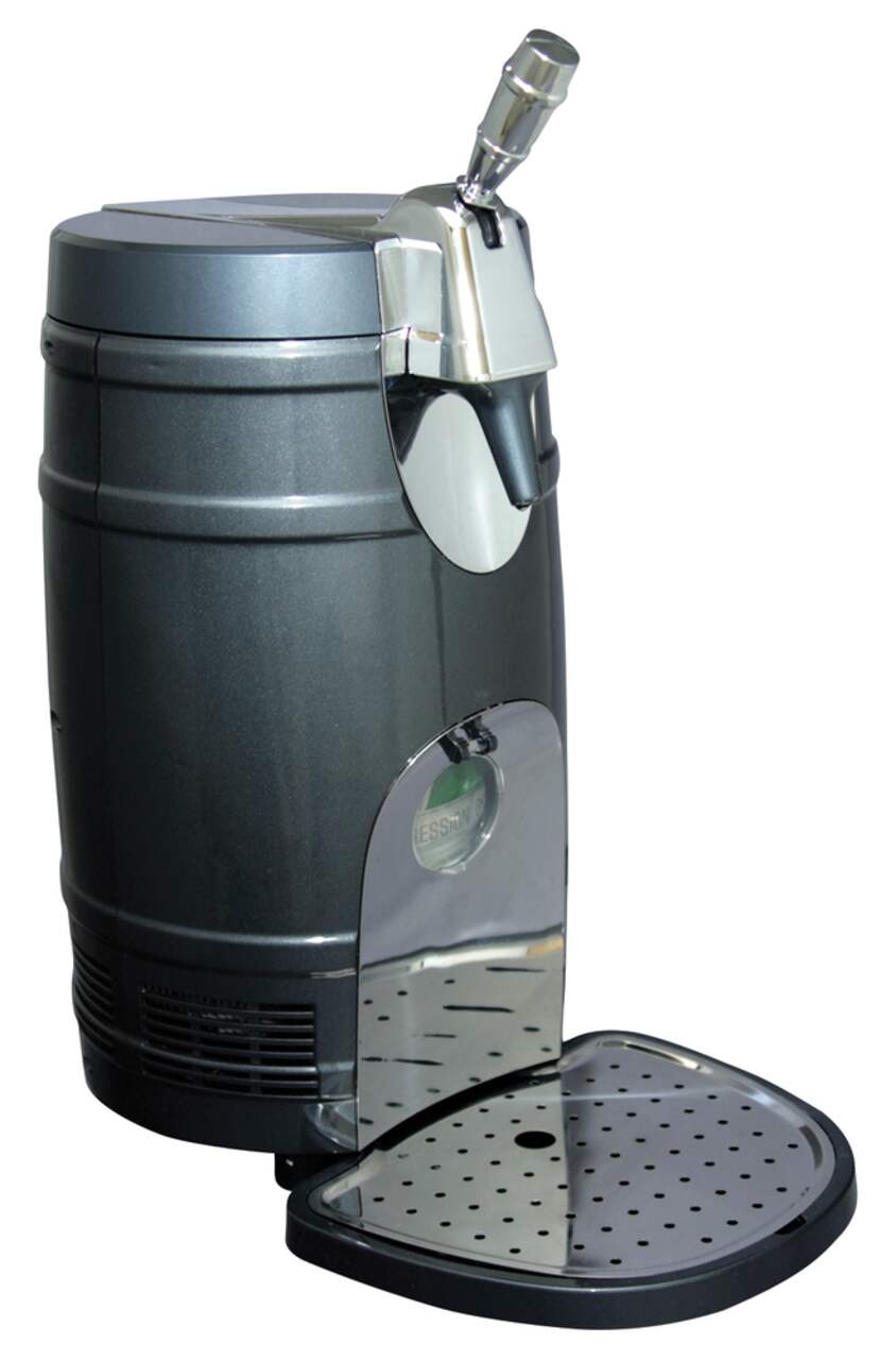 Mini keg deals cooler with tap