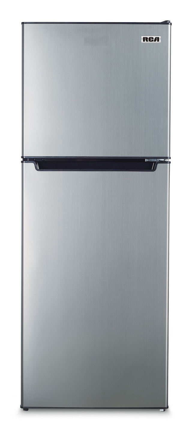 RCA Refrigerator with Manual Defrost, Adjustable Thermostat