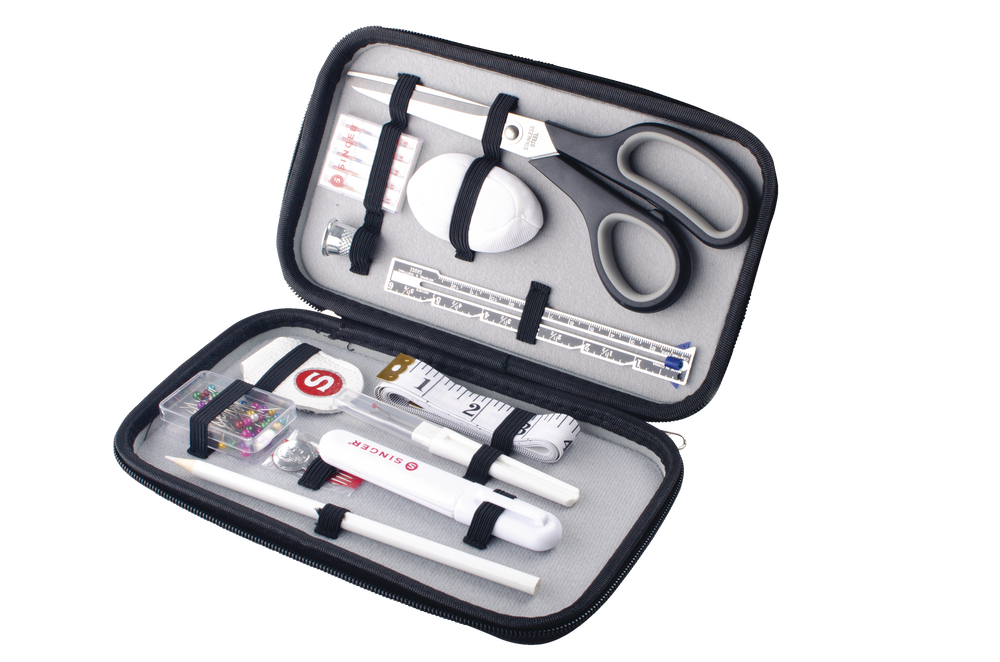 Singer Beginner Sewing Kit with Zippered Carry Case, 11pc Canadian Tire