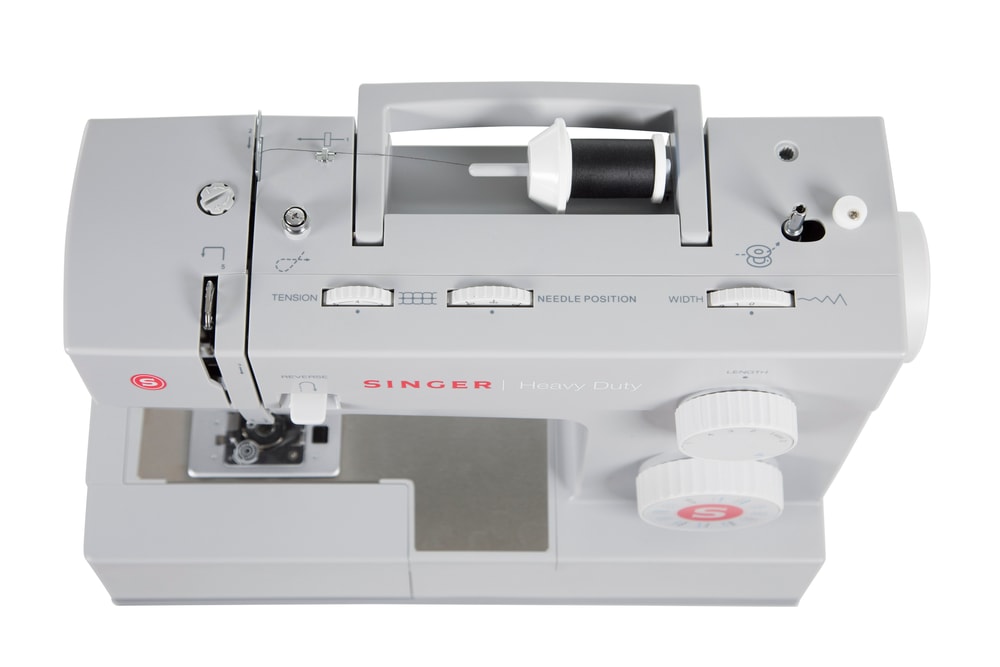 Singer HD6380 Heavy Duty Mechanical Sewing Machine Canadian Tire