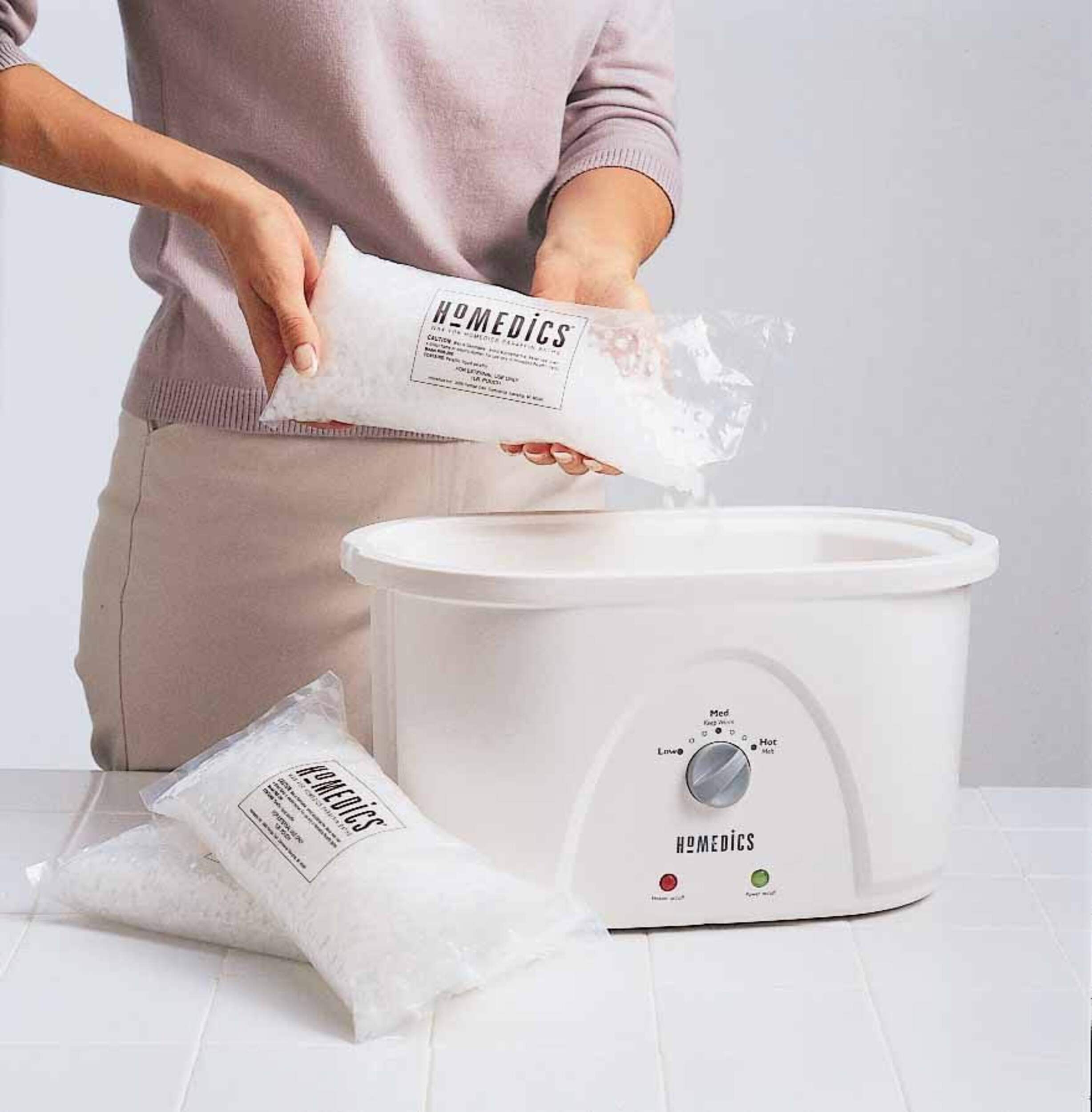 Homedics Paraffin Bath Refill Front_Angled_Right
