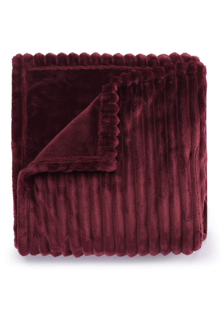 Sunbeam Textured Velvet Heated Throw, Bordeaux Canadian Tire