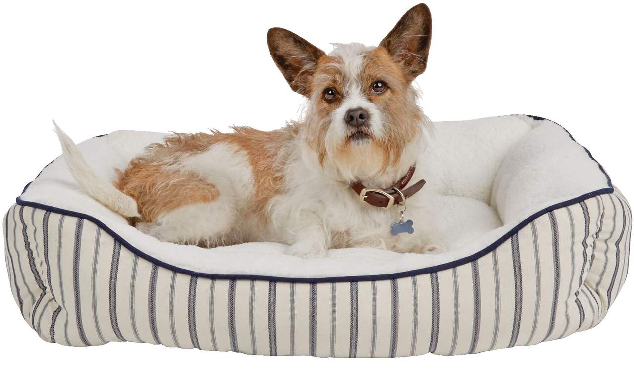 Comfyland Ultra-Soft Fleece Pet Bed, Washable, Assorted Sizes, Beige