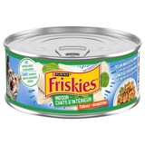 Purina Friskies® Indoor Flaked Whitefish Dinner With Garden Greens Wet Cat Food, 156-g Front_Elevated