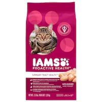 IAMS Proactive Health Urinary Tract Health with Chicken Adult Dry Cat Food, 1.6-kg Front_Flat