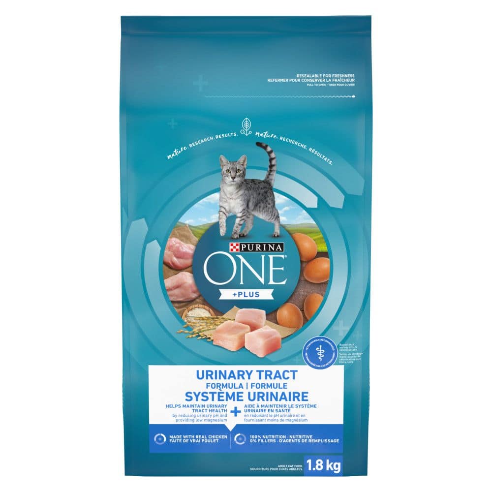 Purina ONE SmartBlend Urinary Tract Health Dry Cat Food 1.8 kg