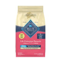 Nourriture sèche pour chiens adultes de petite race Blue Buffalo Life Protection Formula, saumon et riz brun, 2,2 kg Front_Flat