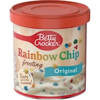 Betty Crocker™ Rainbow Chip Rich & Creamy Frosting, 453-g Front_Elevated