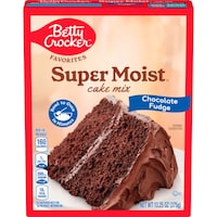 Betty Crocker Super Moist Chocolate Fudge Cake Mix, 375-g Front_Flat