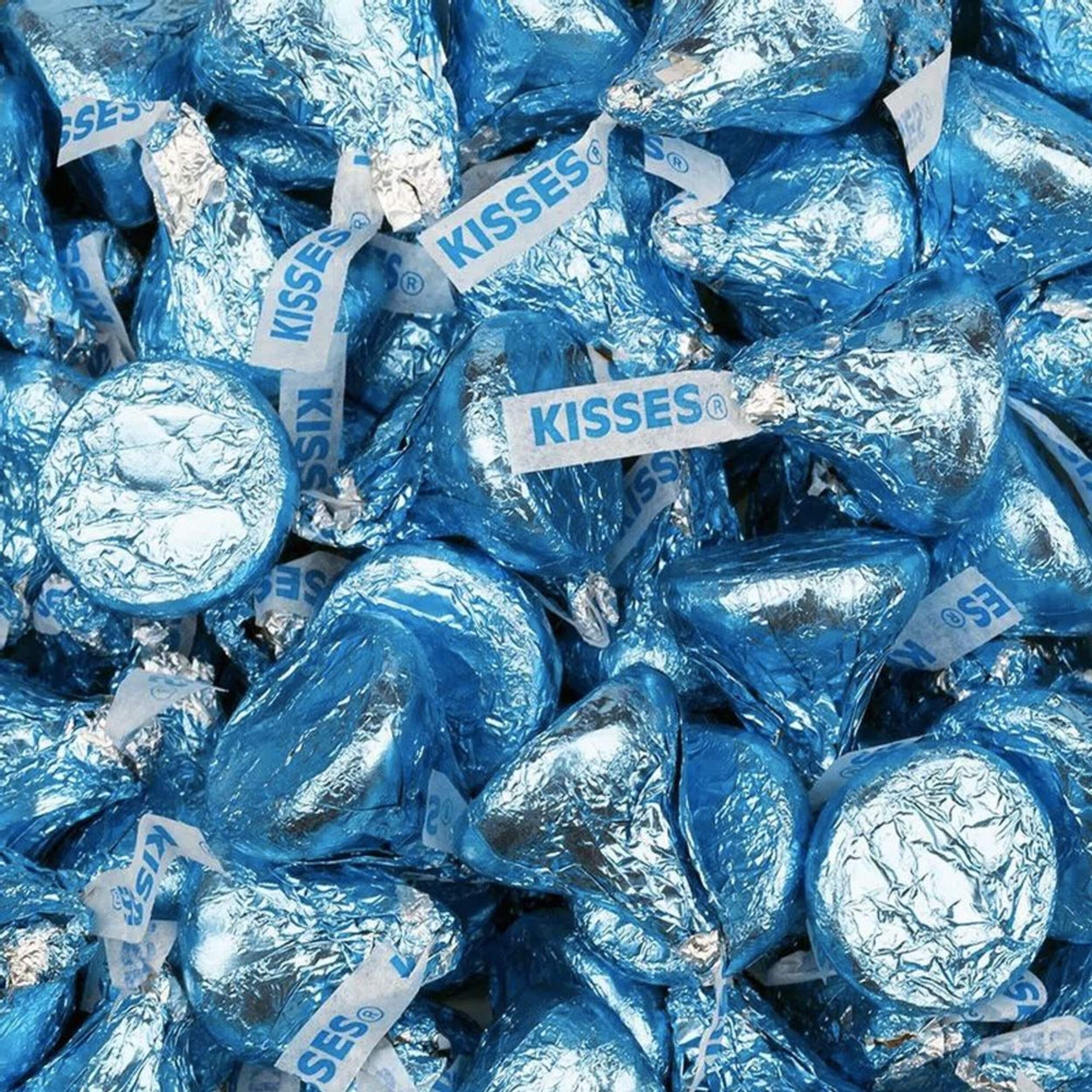 Hershey's Kisses Milk Chocolate Candy, Baby Blue Foil, 226-g CloseUp
