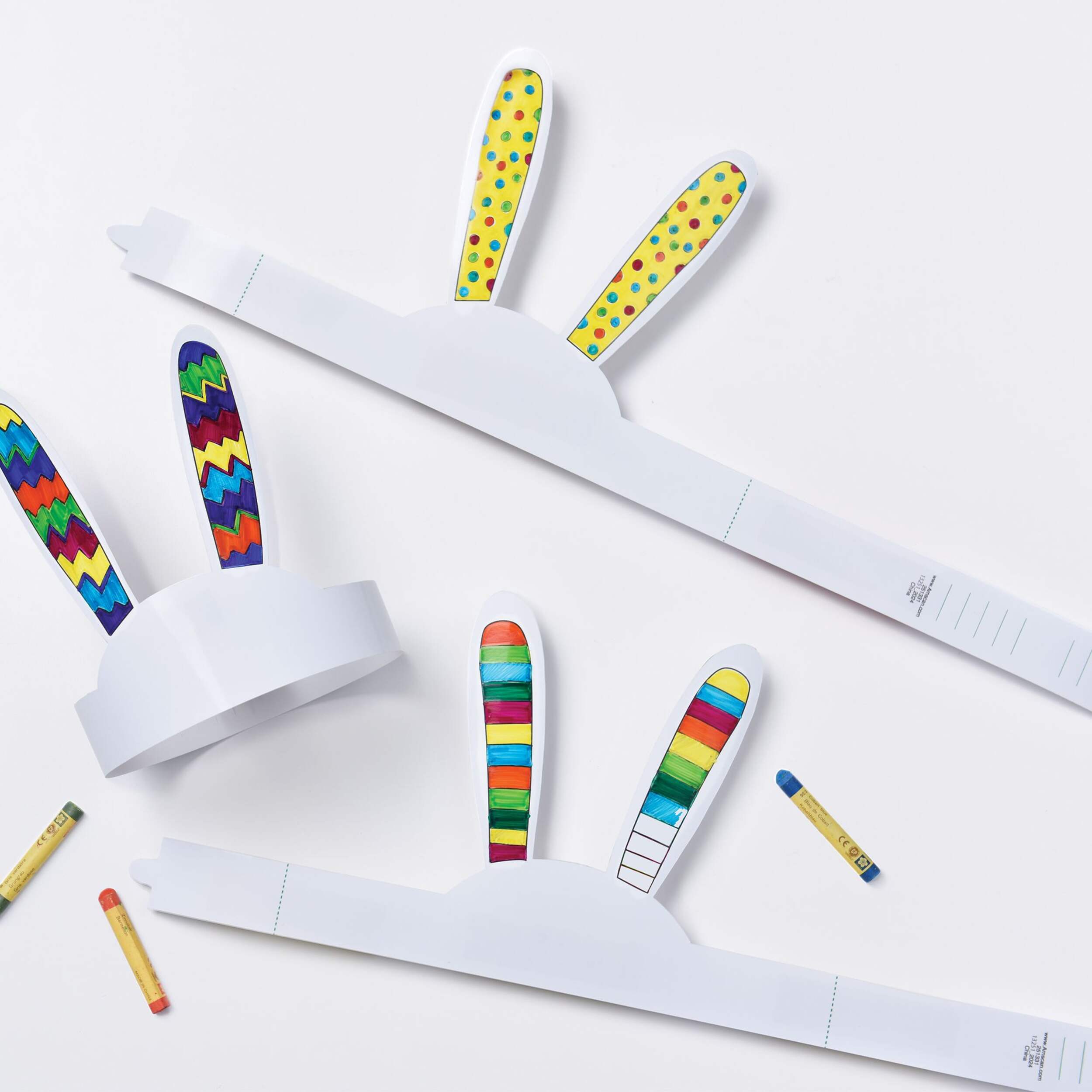 Oreilles de lapin à colorier personnalisables, multicolores, pour Pâques, paq. 12 Overhead_Flat