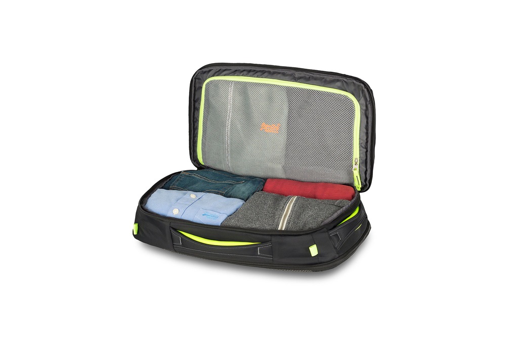 High Sierra AT8 Convertible CarryOn Travel Duffle Bag & Backpack w