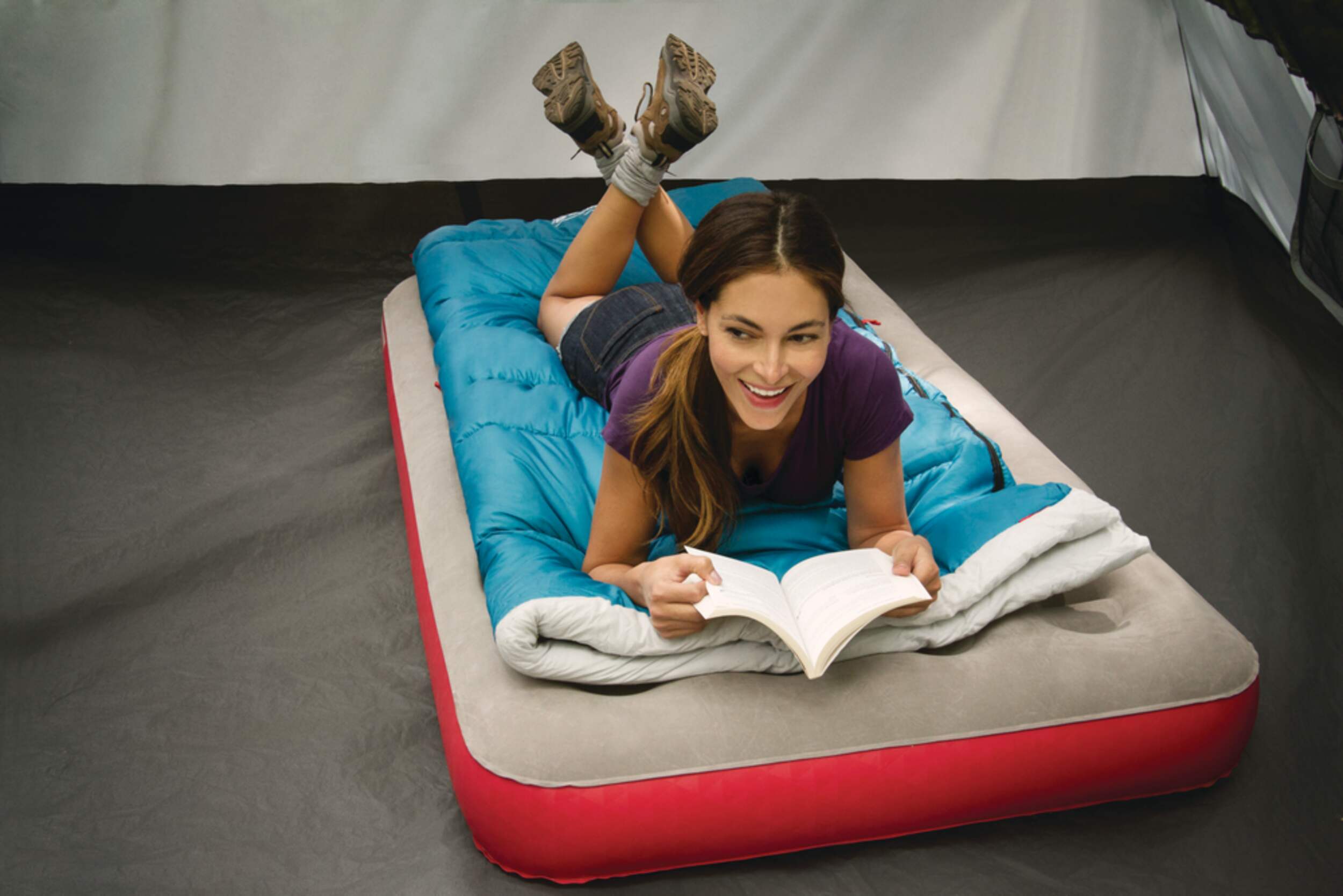 Coleman QuickBed Single High Inflatable Air Mattress/Airbed with 4D Air