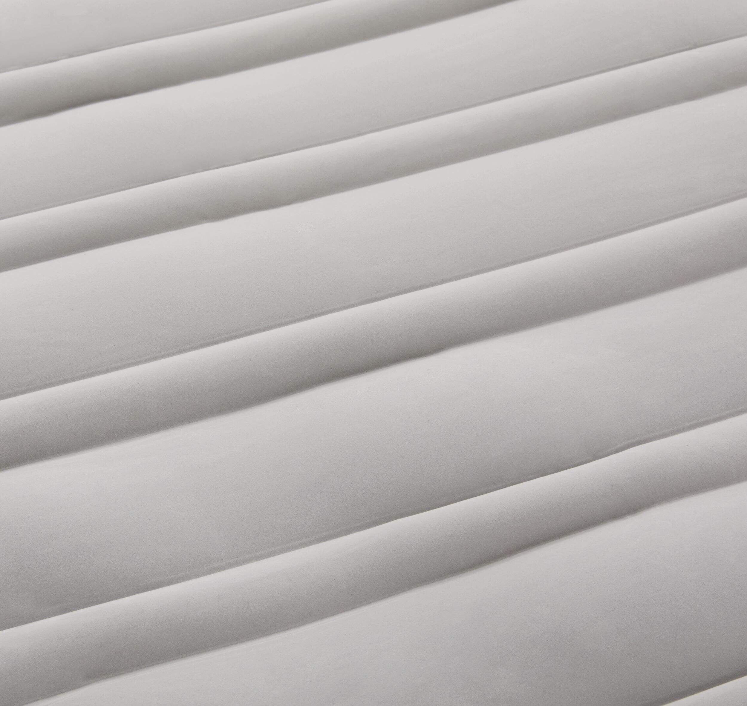 Woods Queen DreamTech DoubleHigh Inflatable Air Mattress/Airbed w