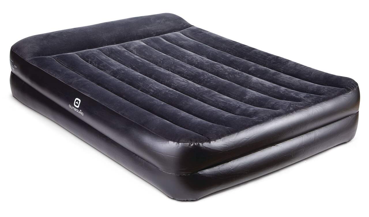 Outbound Queen Double-High Inflatable Air Mattress/Airbed w/ Built-In 120V  Pump & Pillow