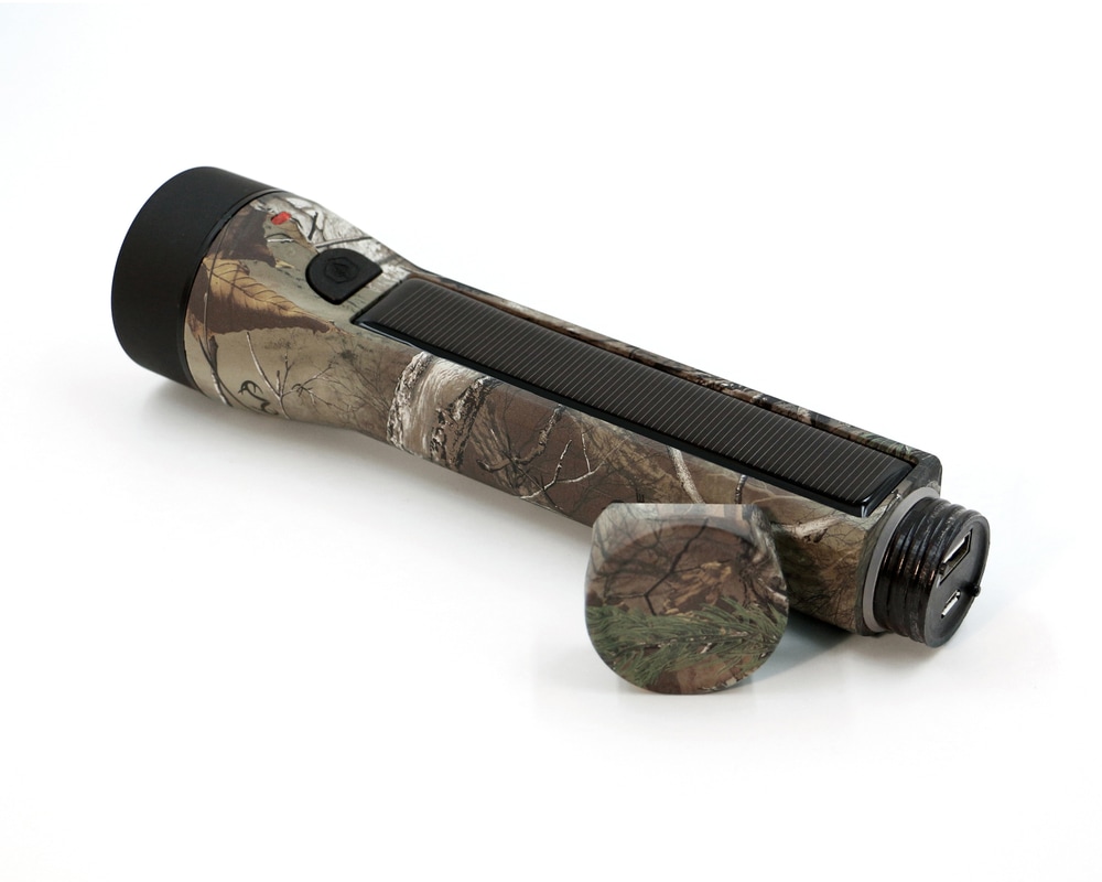 Woods™ 250 Lumen Hybrid Solar Flashlight Canadian Tire