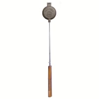 Rome Original Cast Iron Round Pie Iron with Wood Handle, 28-in Front_Flat