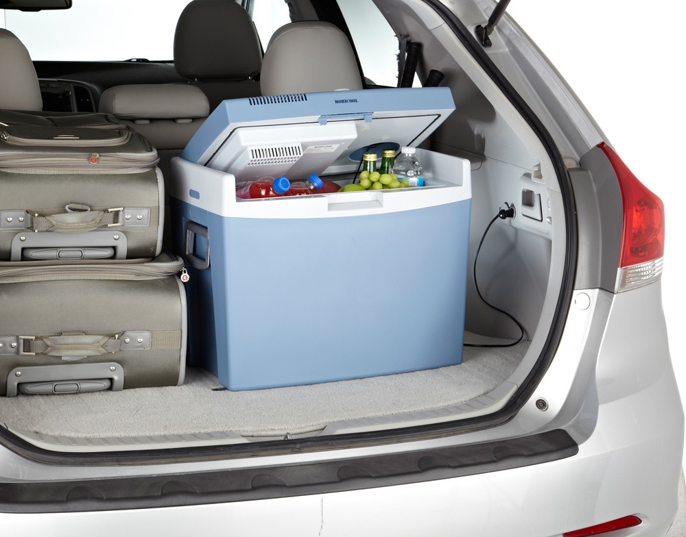 Mobicool Power Cooler, 37qt Canadian Tire