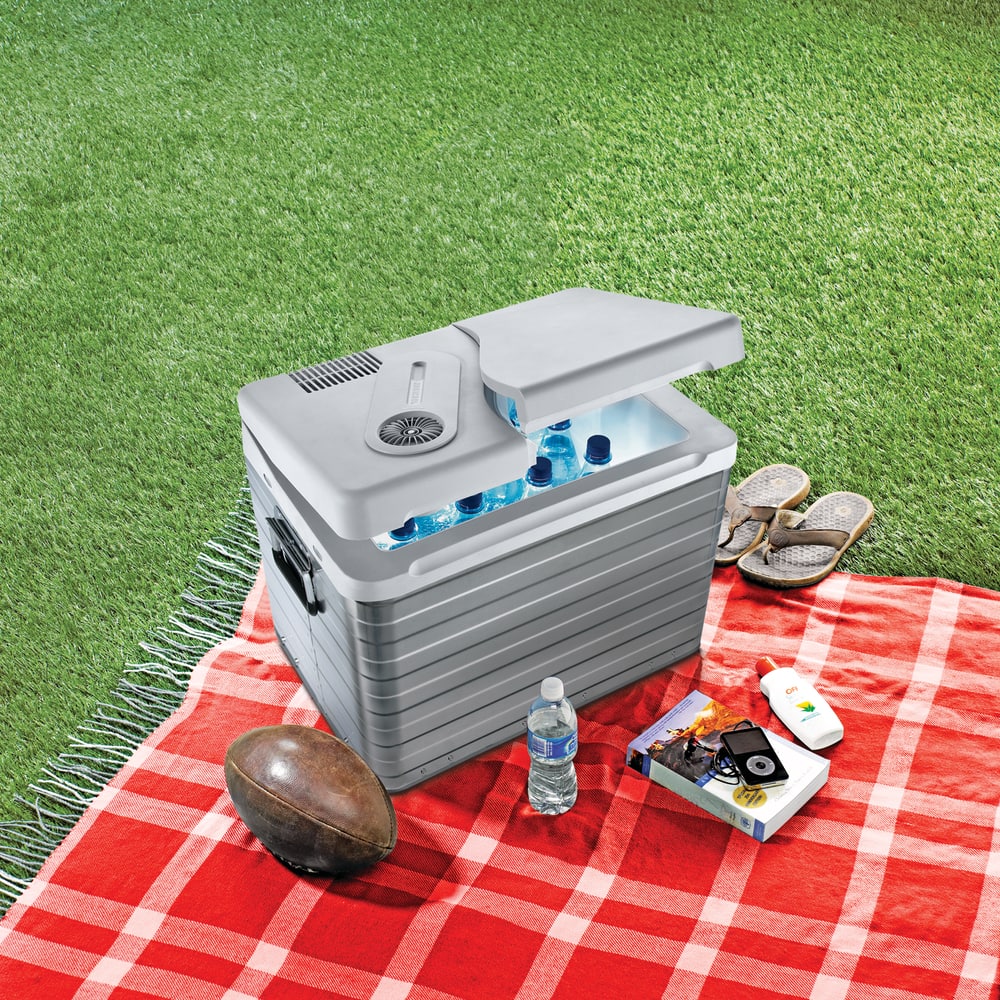 Mobicool 12V Powered Cooler, 39-L, Silver | Canadian Tire