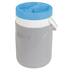 Bidon d'eau Coleman, glacière pour boissons avec bec rabattable, corps gris et couvercle bleu, 3,8 L (1 gallon) Front_Angled_Left