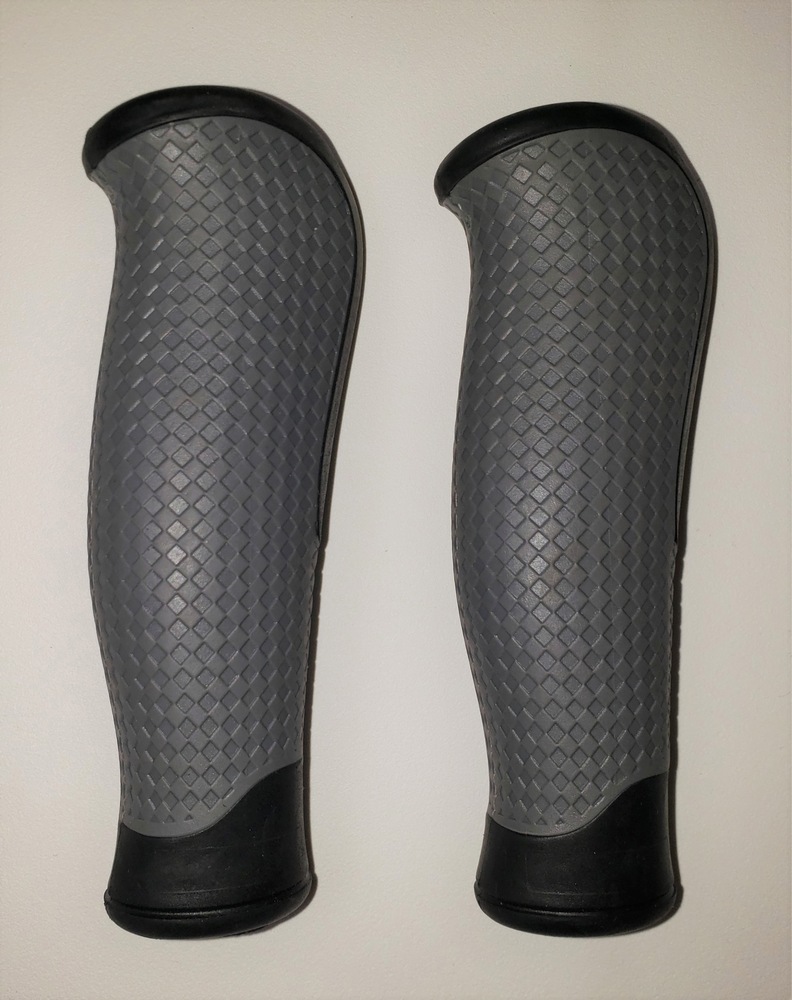 Raleigh Comfort DoubleLayer Ergonomic Bike Handlebar Grips, Slip