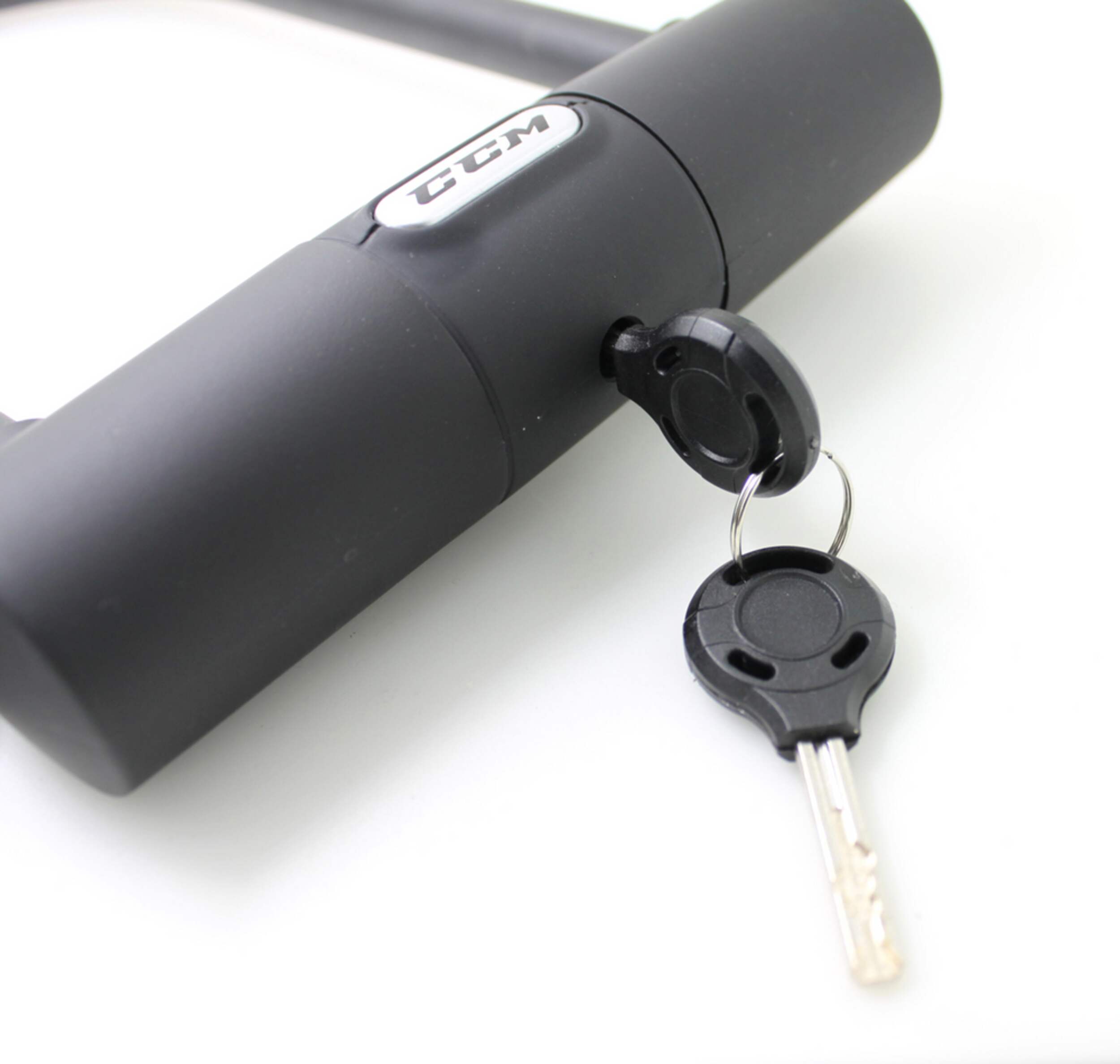 CCM Bike ULock w/Mounting Bracket & 2 Keys, AntiTheft, Black