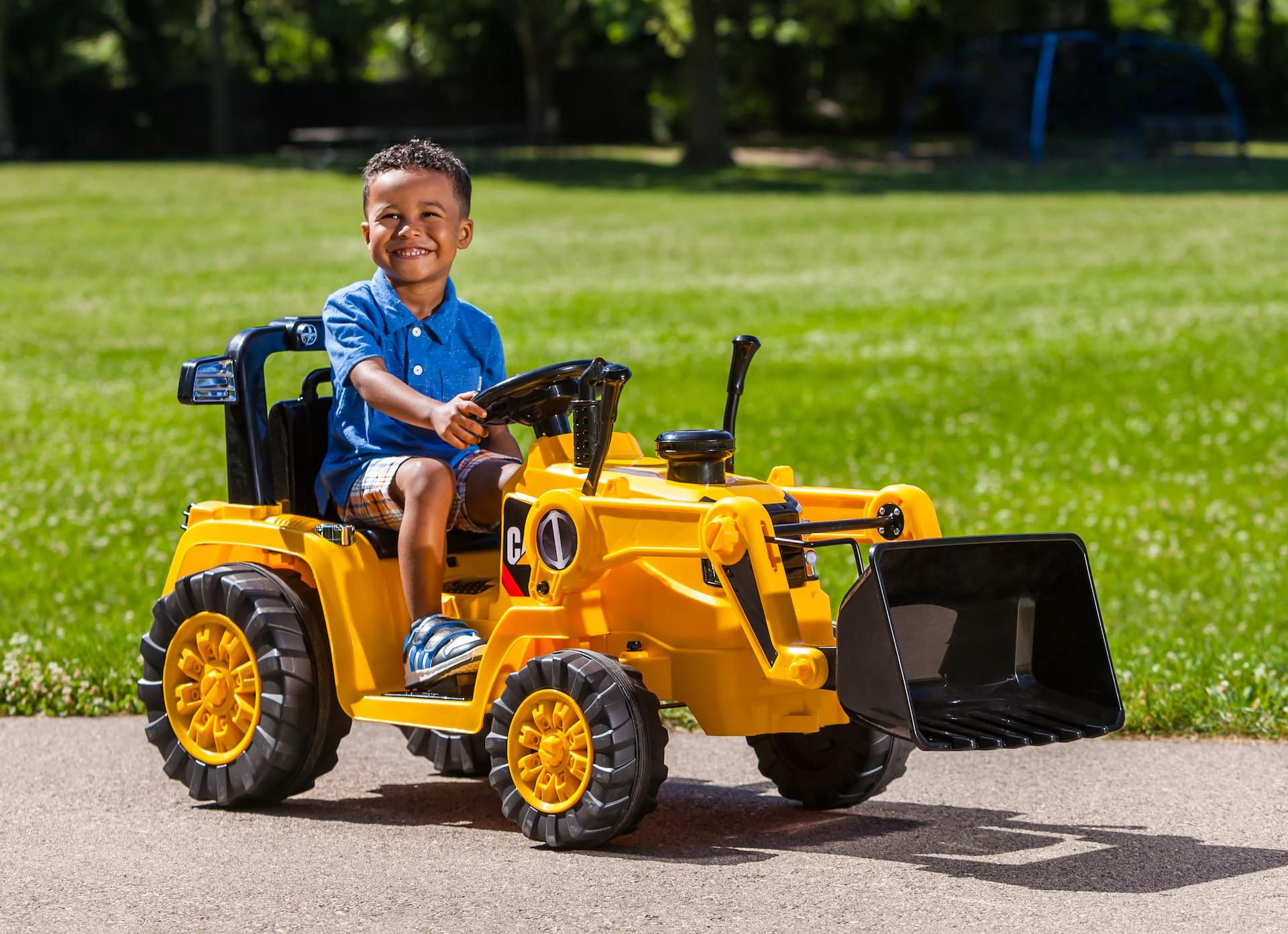 CAT 12V Electric Tractor Ride On Ages 3 Canadian Tire