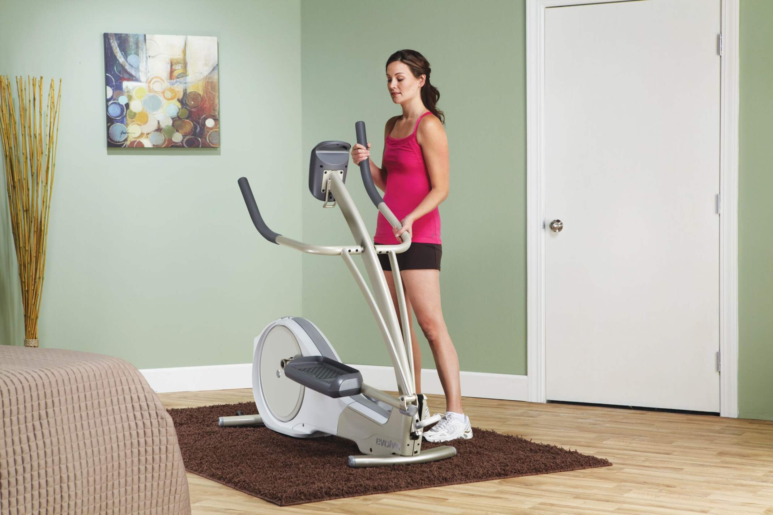Tempo Evolve Elliptical Front_Angled_Right