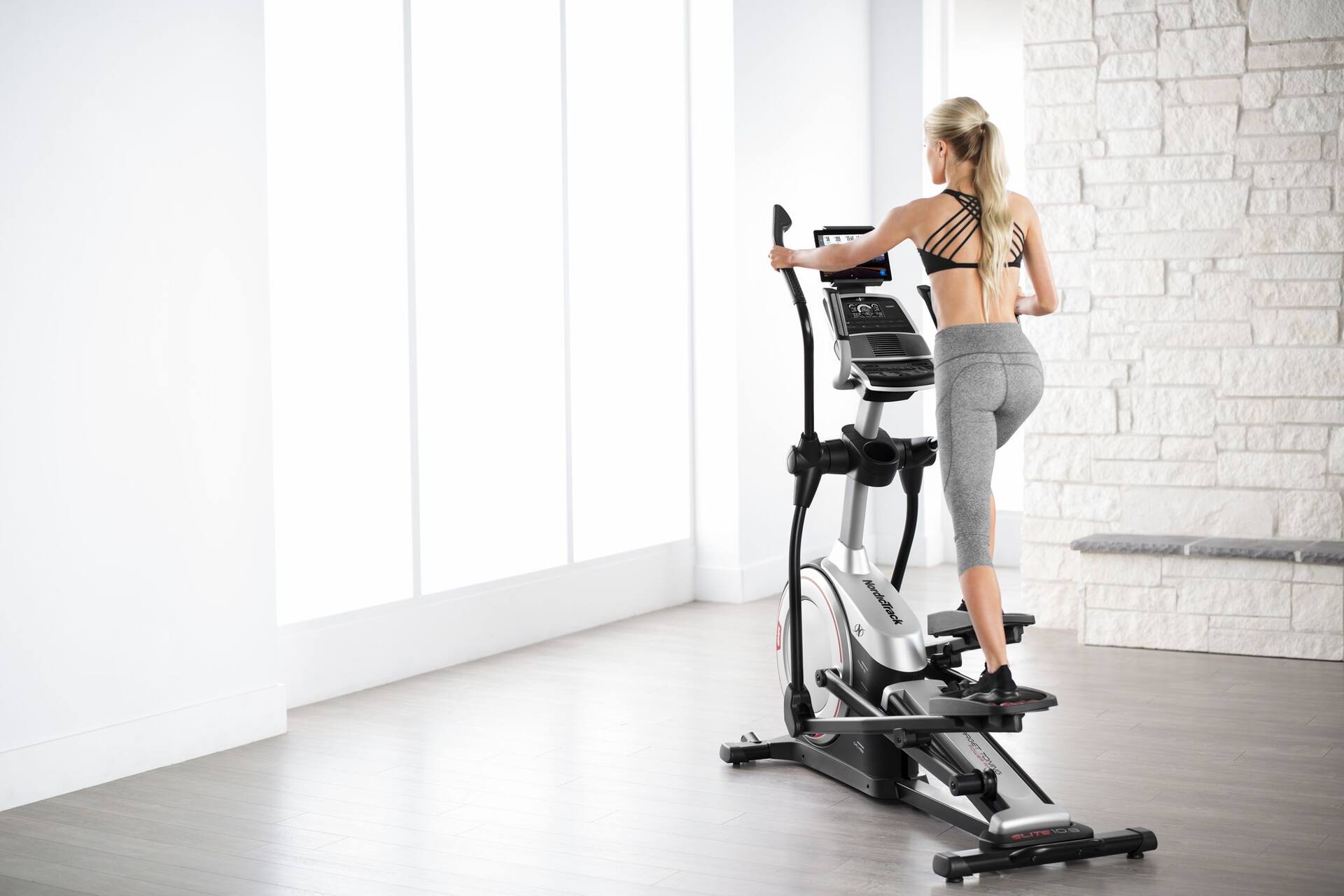 Nordictrack e9 5i elliptical trainer sale